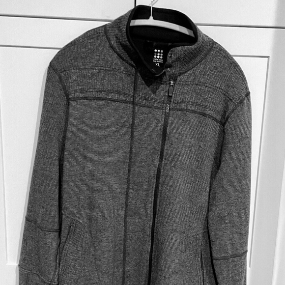 Size XL Title Nine Gray Wool & Polyester Long Jacket - Picture 1 of 3